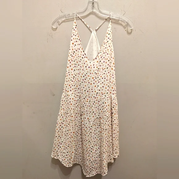 BCBGENERATION - Picture 1 of 4